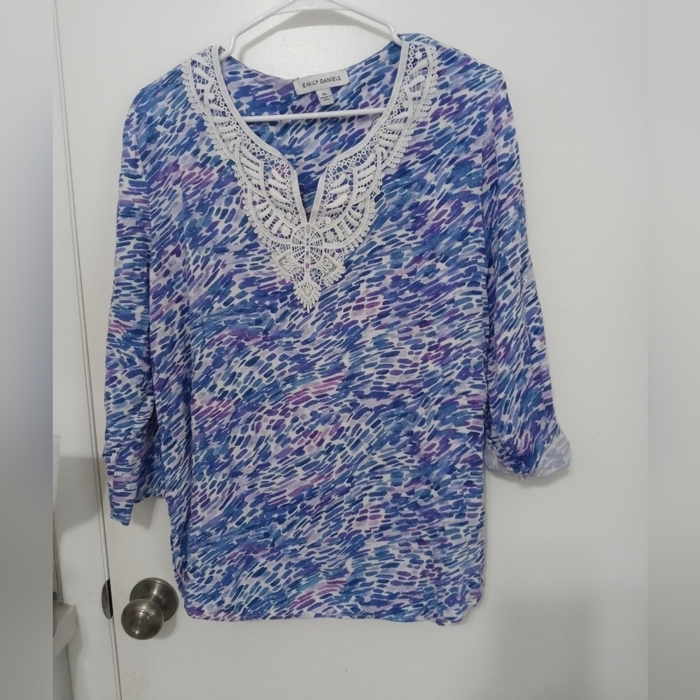 EMILY DANIELS 3/4 SLEEVE OMBRE STRIPE TUNIC BLOUSE EMBROIDERED NECKLINE XL